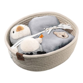 Geschenkset Lio Pinguin mit Rassel und Latz