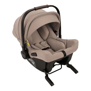 Babyschale PIPA urbn mit integrierter Isofix-Basis