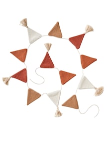 Wimpelkette gestrickt mit Glitzer-Quasten, Kinderzimmer Girlande