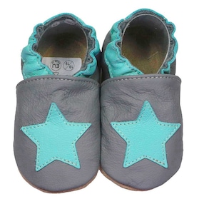 Krabbelschuhe dunkelgrau mit mint Stern